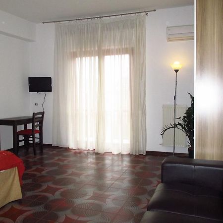 Residenza Paola Hotel Палермо Екстериор снимка